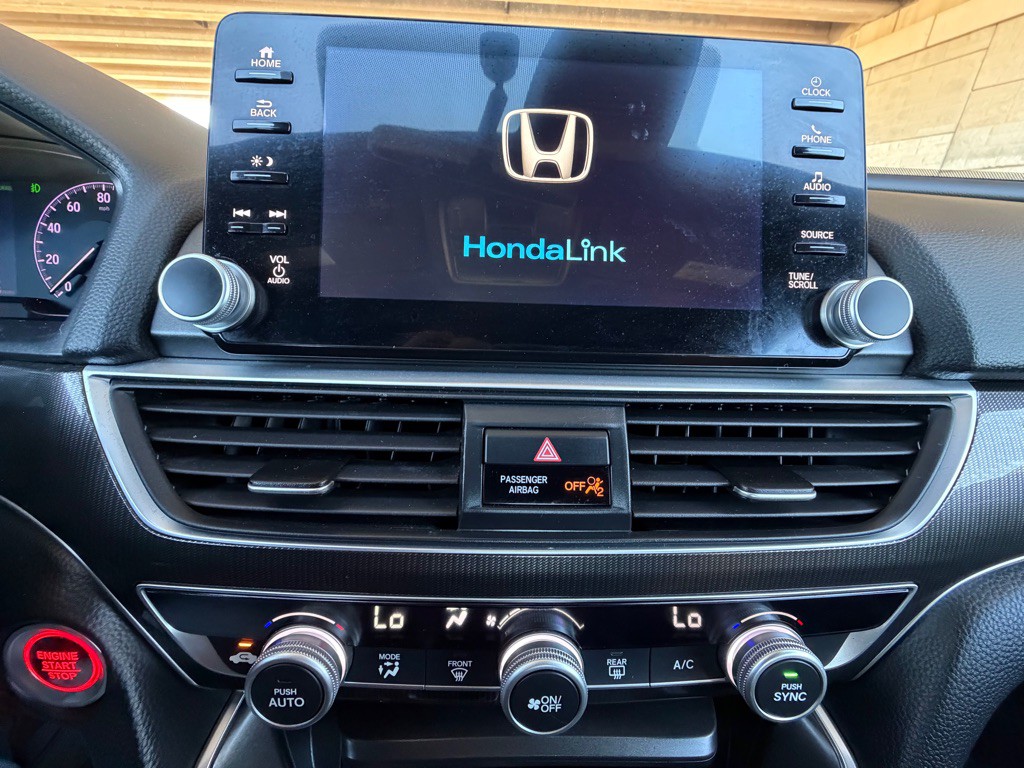 2019 Honda Accord Image 27
