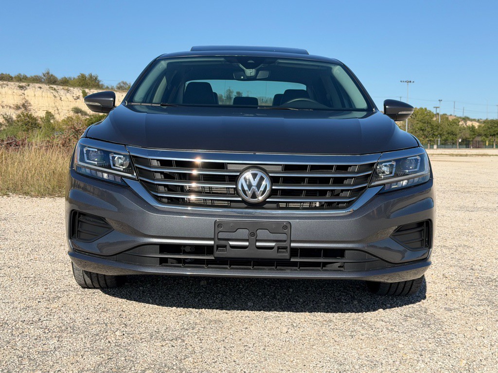 2021 Volkswagen Passat Image 5