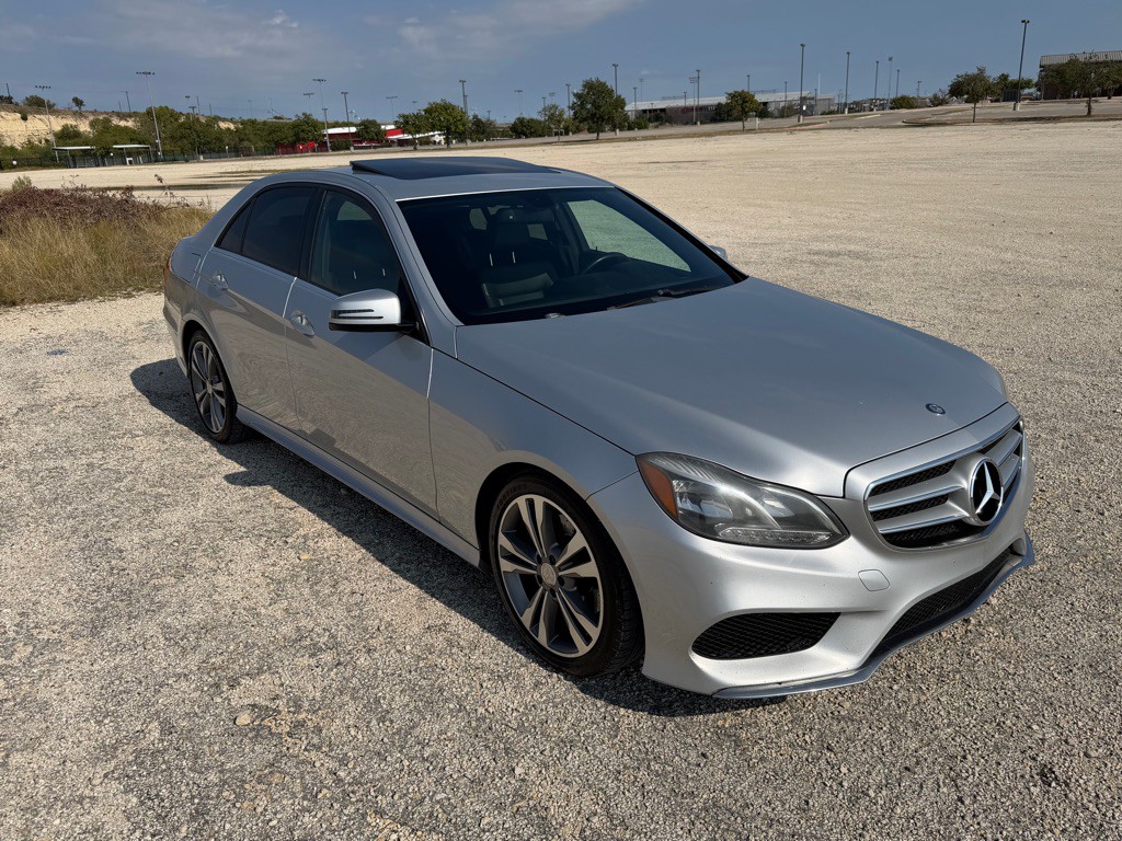 2016 Mercedes-Benz E-Class Image 6