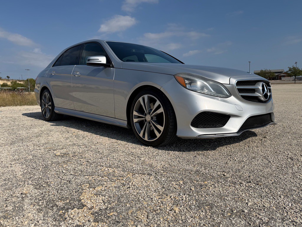 2016 Mercedes-Benz E-Class Image 7