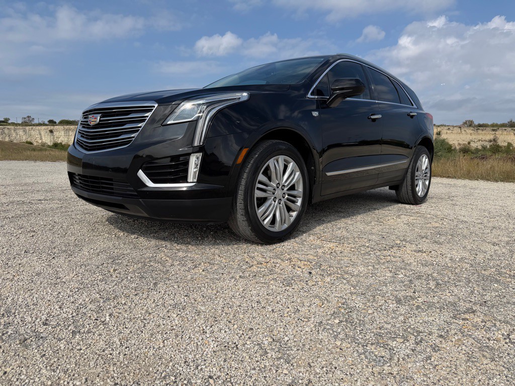 2018 Cadillac XT5 Image 2