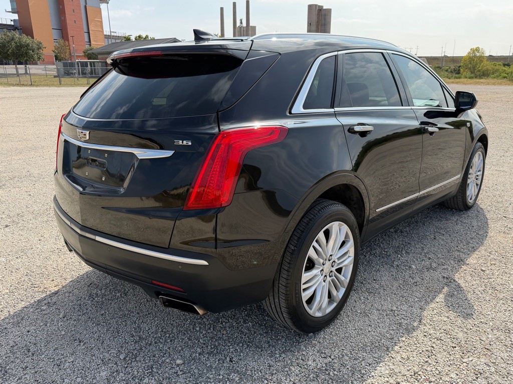 2018 Cadillac XT5 Image 9