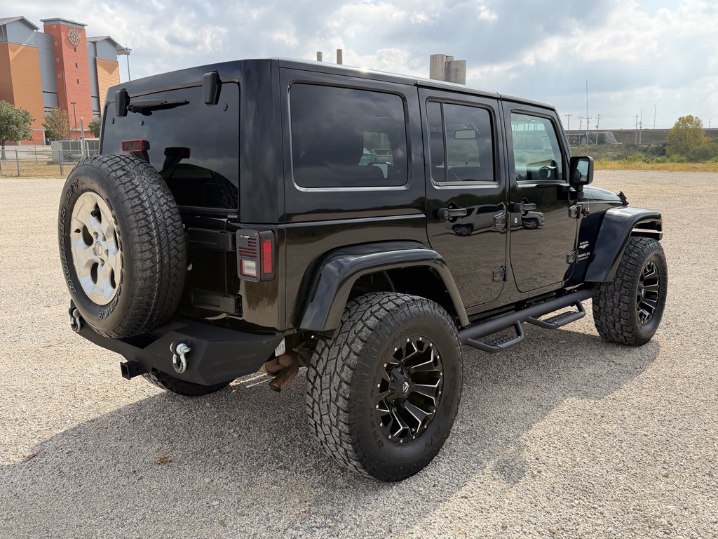 2014 Jeep Wrangler Unlimited Image 9