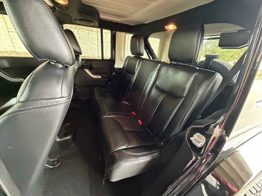 2014 Jeep Wrangler Unlimited Image 22
