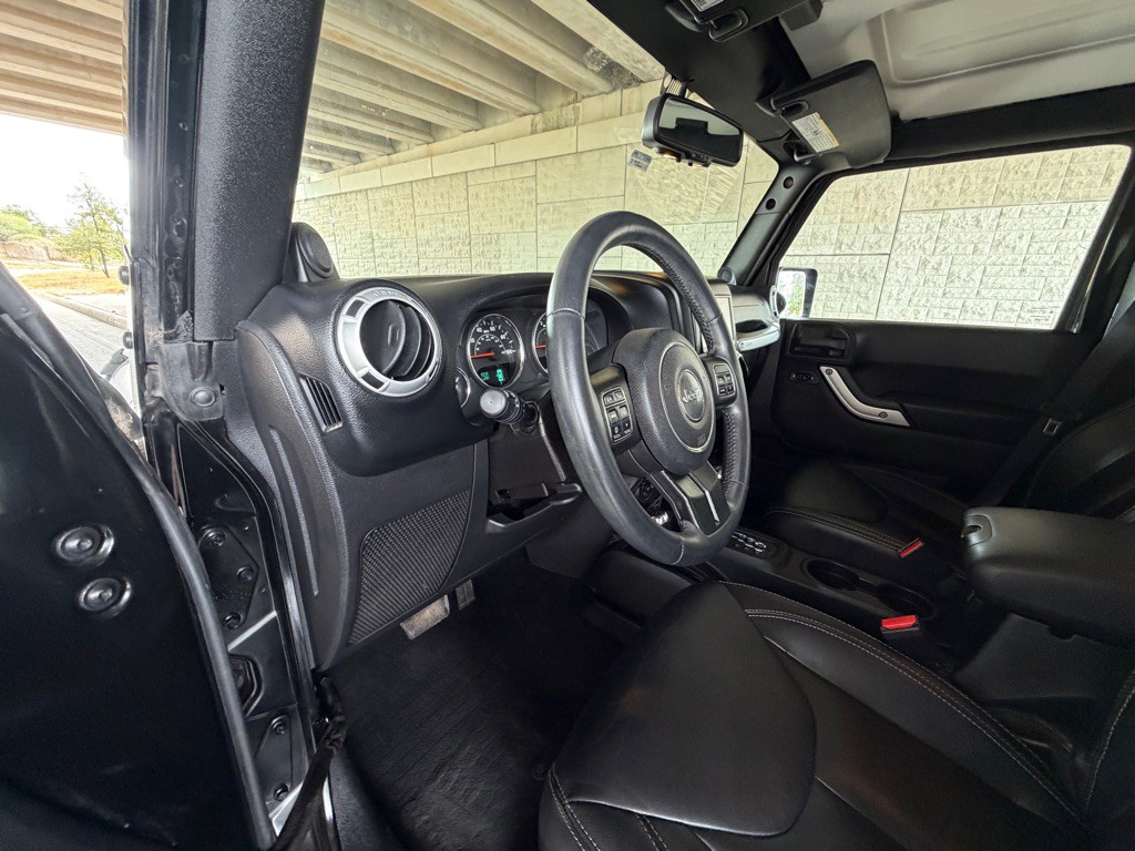 2014 Jeep Wrangler Unlimited Image 26