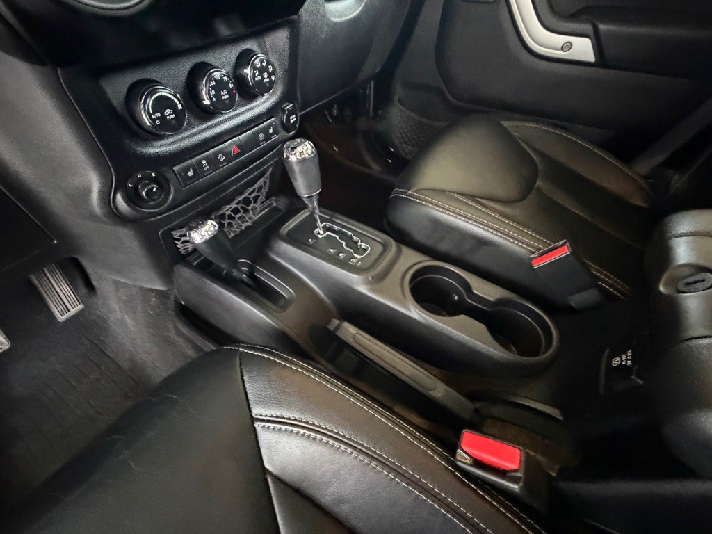 2014 Jeep Wrangler Unlimited Image 28