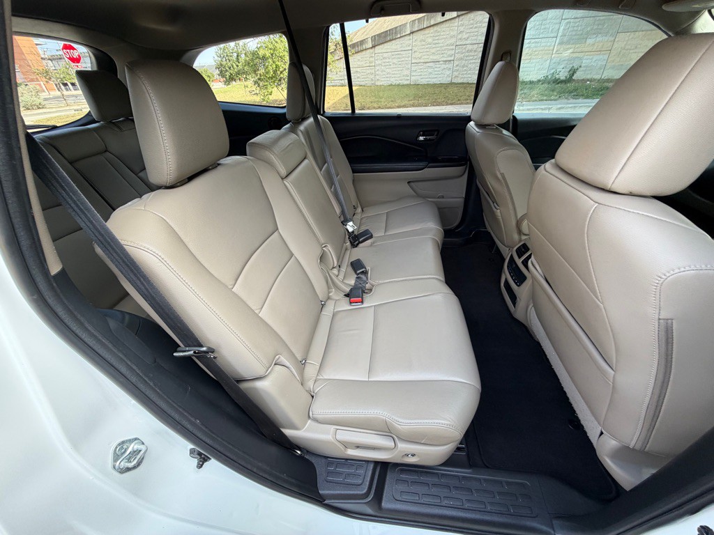 2021 Honda Pilot Image 17