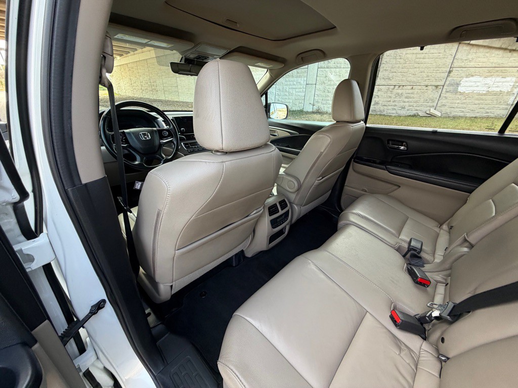 2021 Honda Pilot Image 21