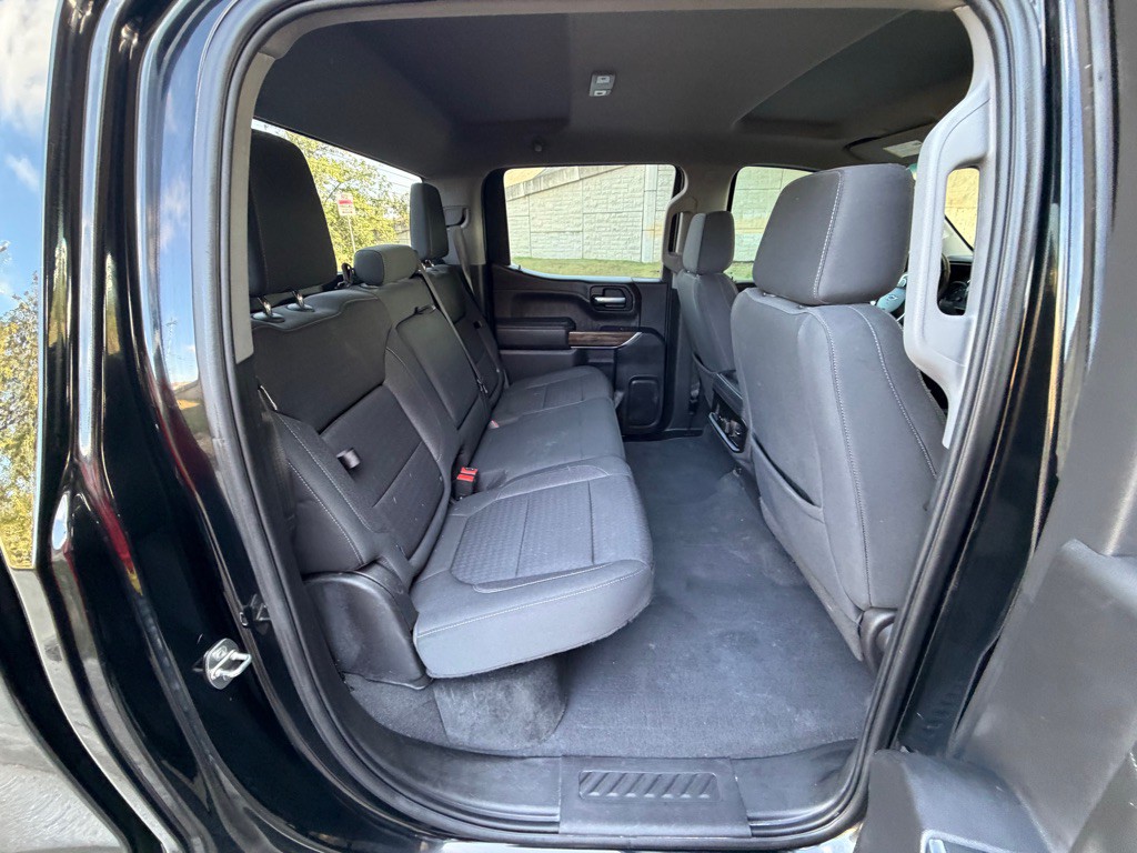 2021 Chevrolet Silverado 1500 Image 17