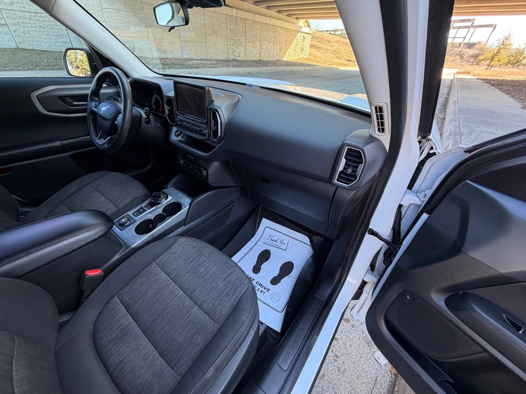 2021 Ford Bronco Image 13