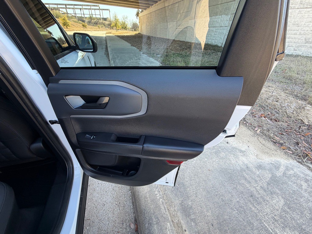 2021 Ford Bronco Image 15