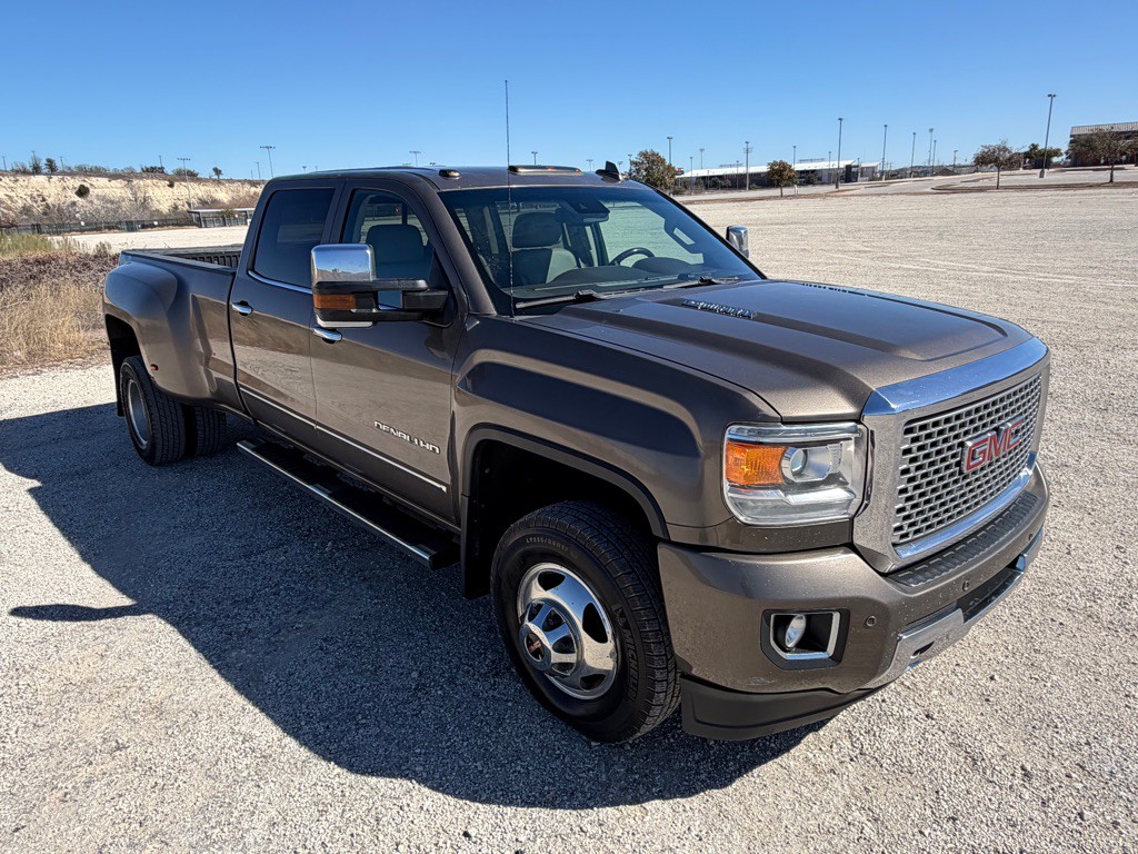 2015 GMC Sierra Image 6