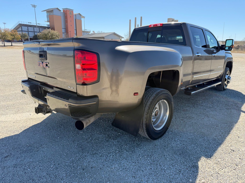 2015 GMC Sierra Image 9