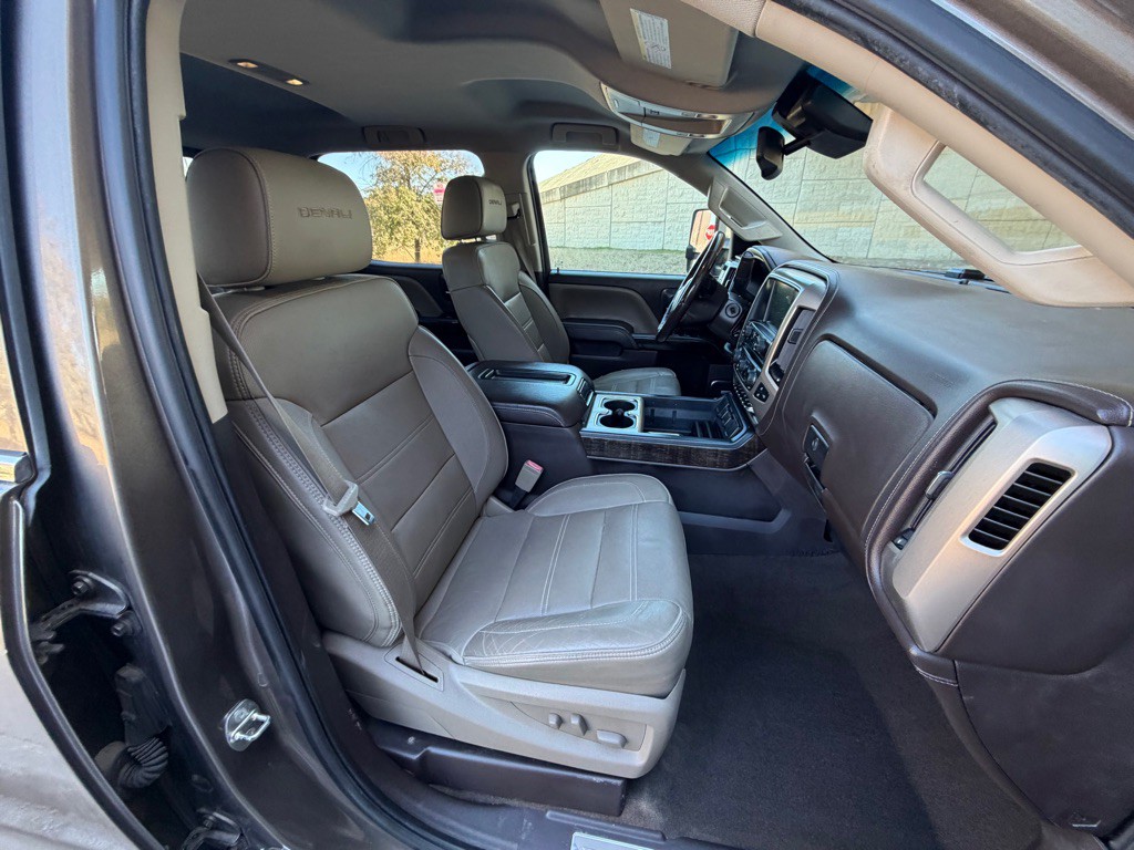 2015 GMC Sierra Image 14