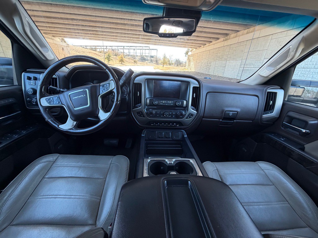 2015 GMC Sierra Image 21