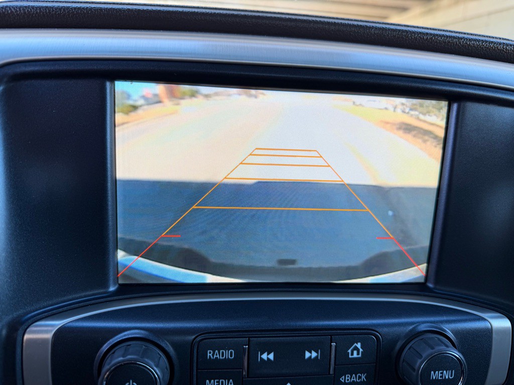 2015 GMC Sierra Image 34