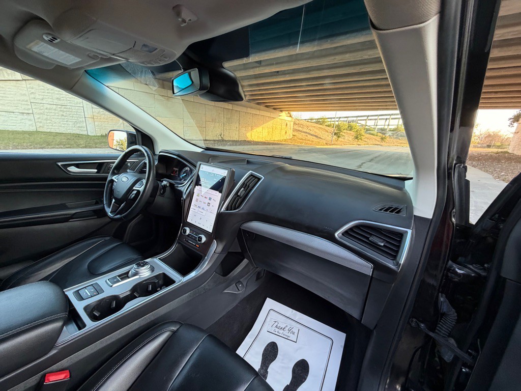 2021 Ford Edge Image 13