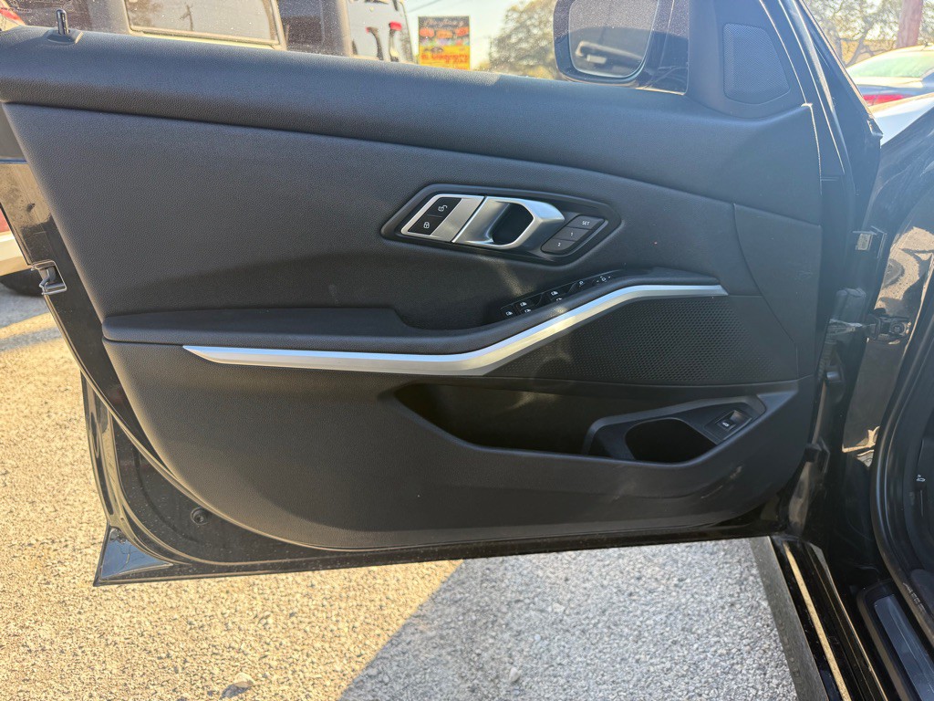 2020 BMW 3 Series Image 18