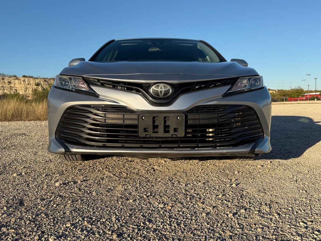 2019 Toyota Camry Image 5