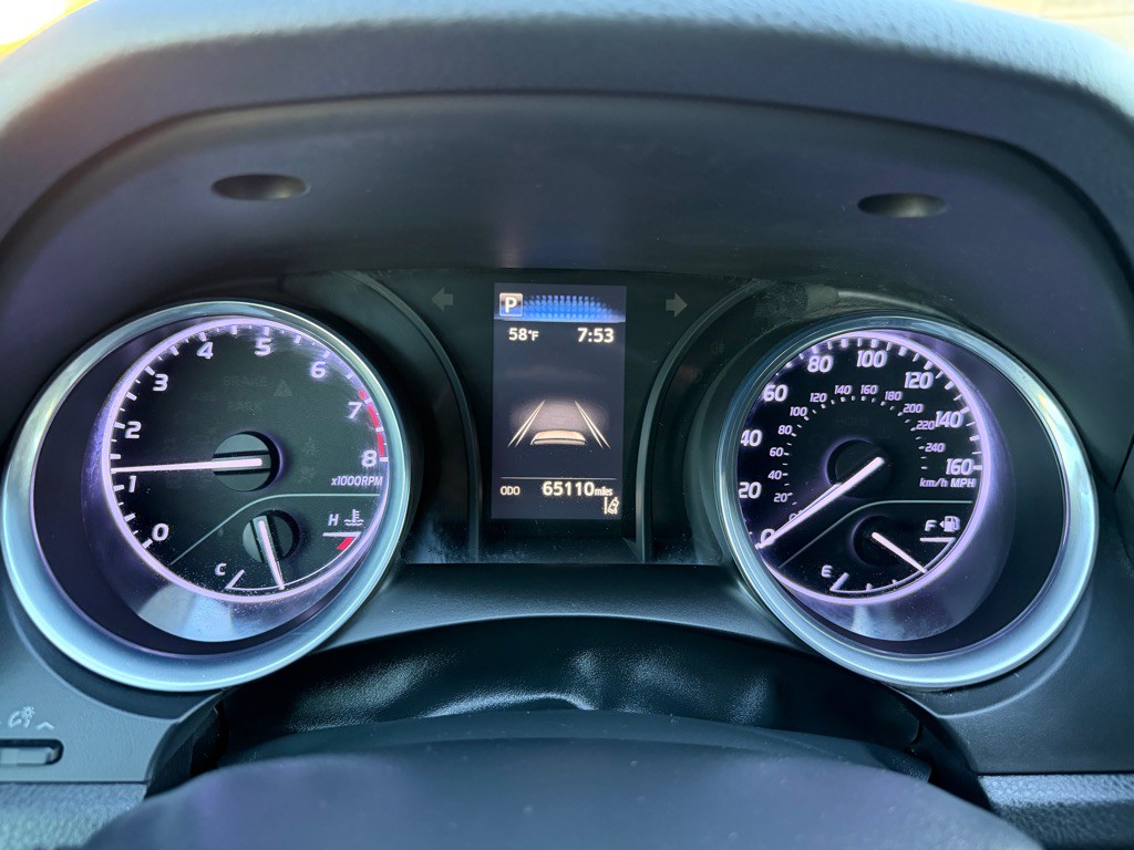 2019 Toyota Camry Image 29