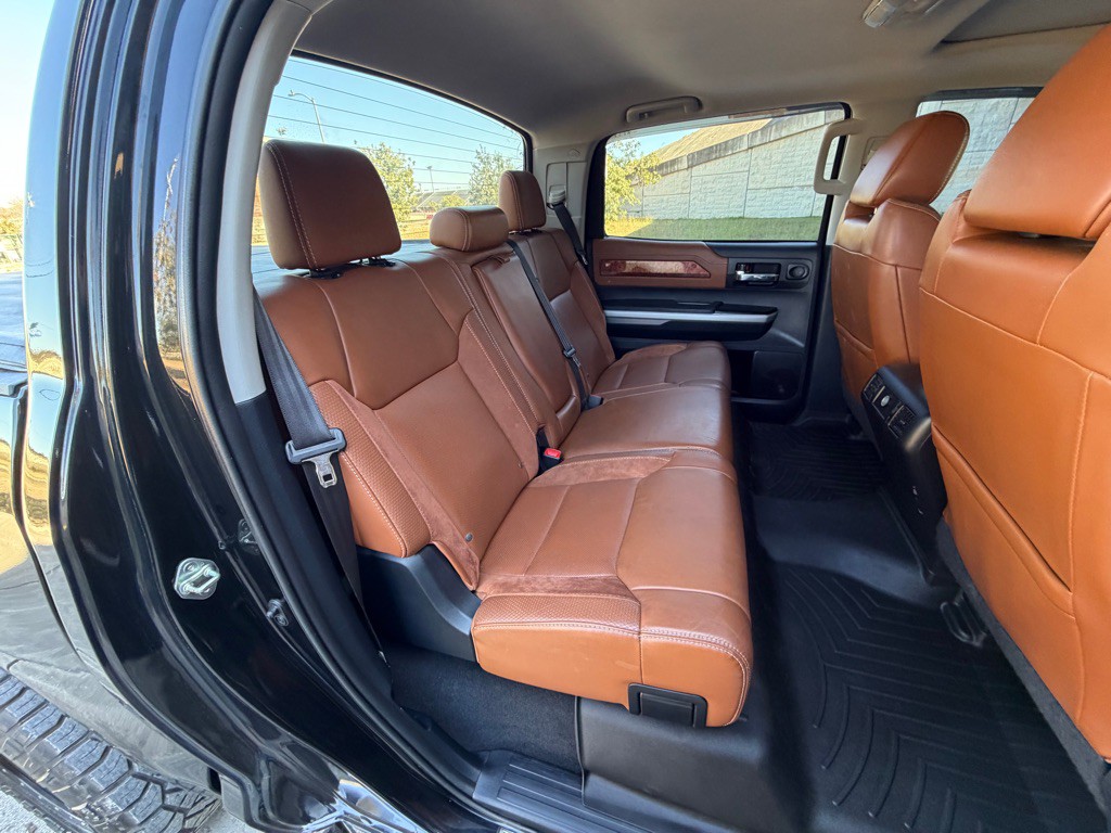 2014 Toyota Tundra Image 17