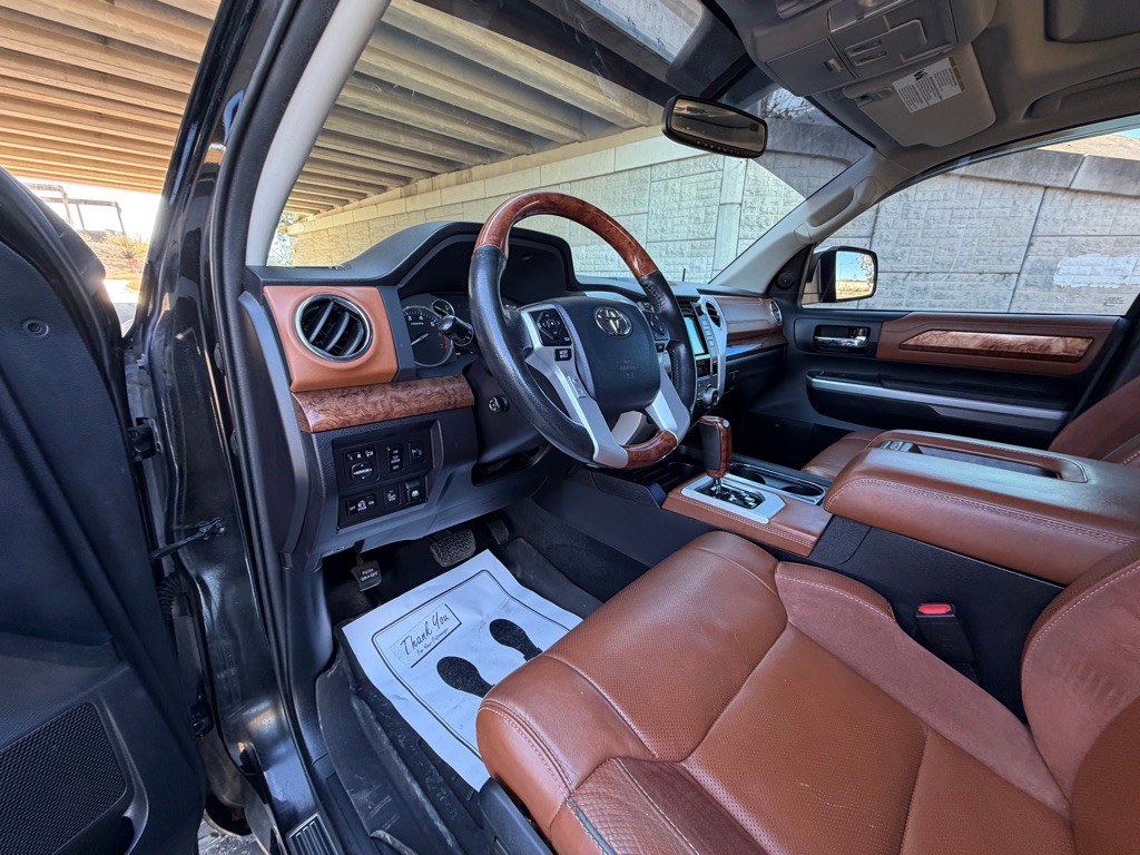 2014 Toyota Tundra Image 24