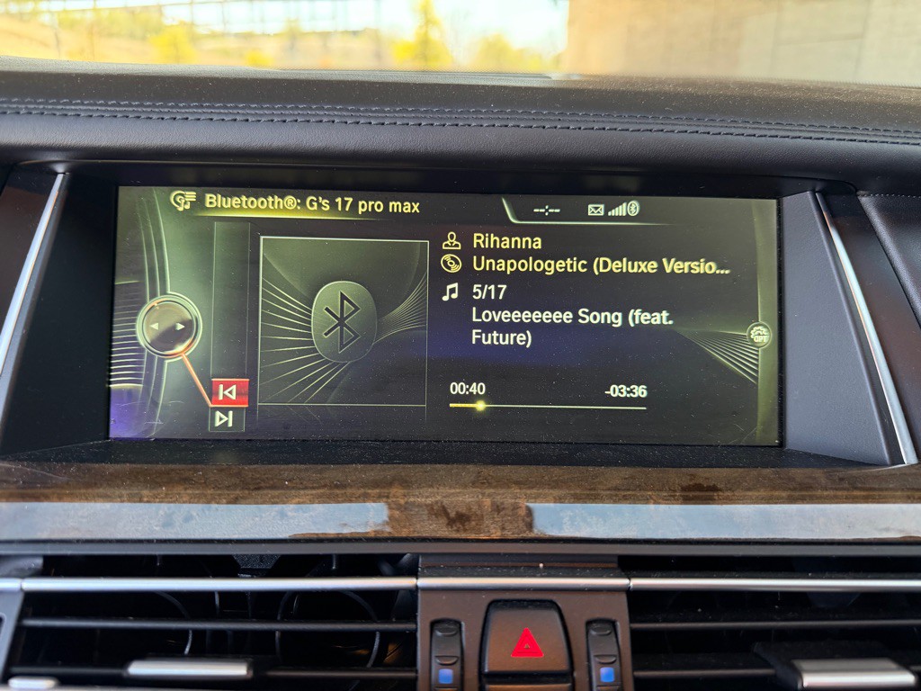 2013 BMW 7 Series Image 33