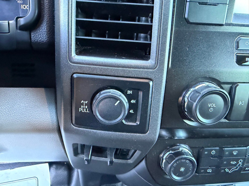 2019 Ford F-250 Image 28
