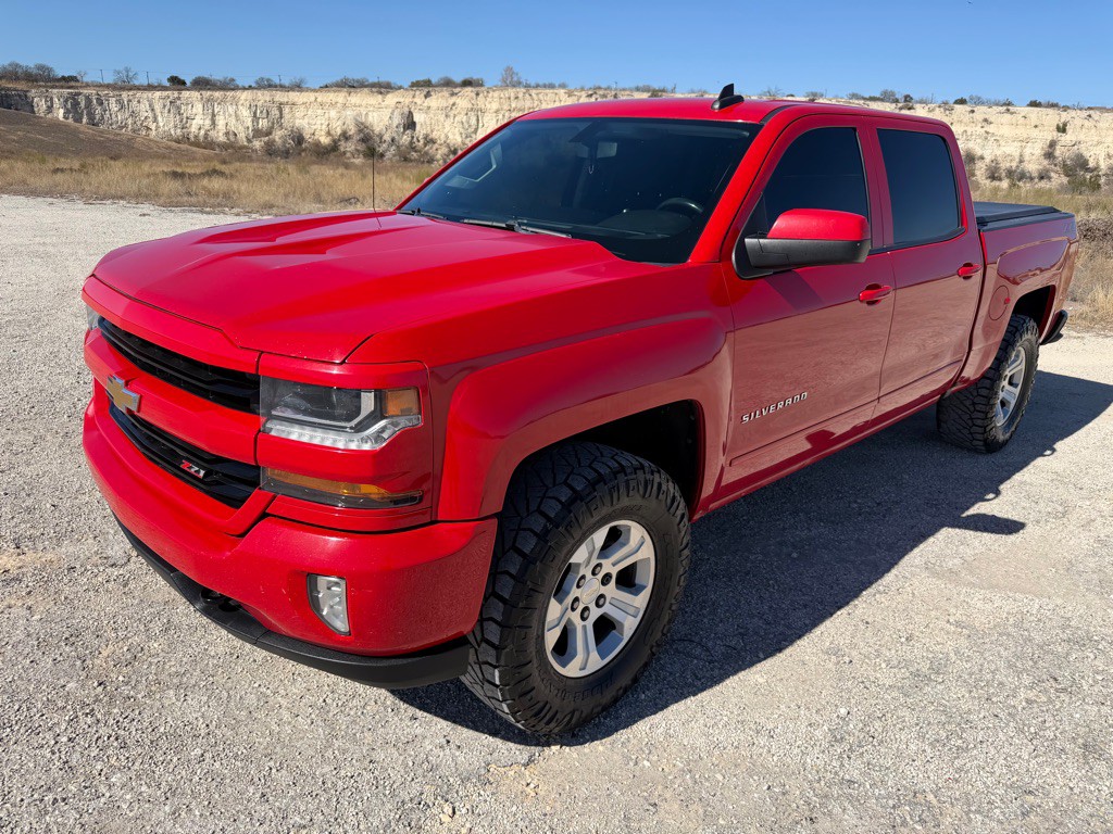 2018 Chevrolet Silverado 1500 Image 1