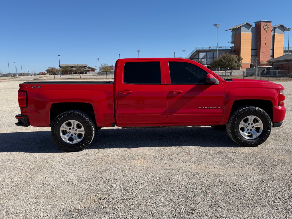 2018 Chevrolet Silverado 1500 Image 8