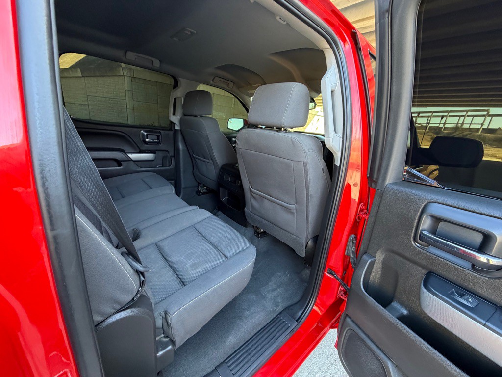 2018 Chevrolet Silverado 1500 Image 16