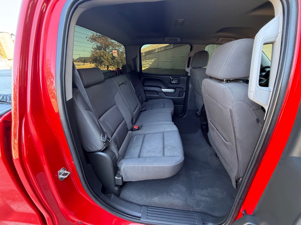 2018 Chevrolet Silverado 1500 Image 17