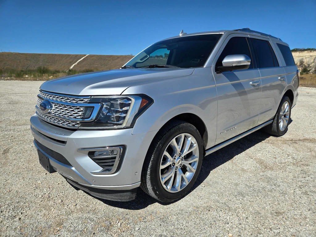 2018 Ford Expedition Image 2