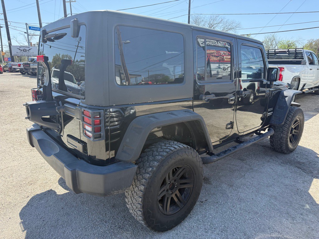 2012 Jeep Wrangler Unlimited Image 6