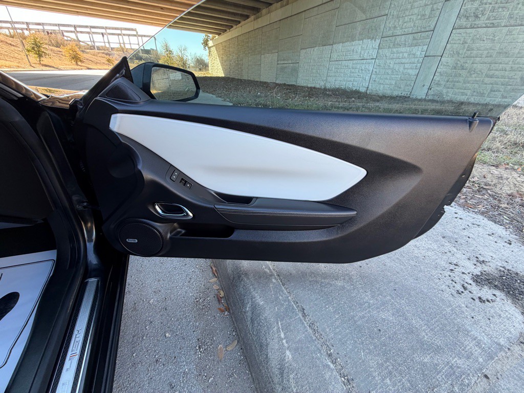 2012 Chevrolet Camaro Image 12