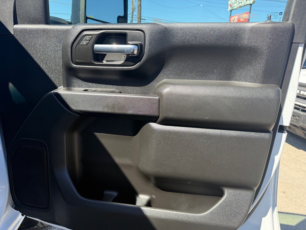 2020 Chevrolet Silverado 1500 Image 28