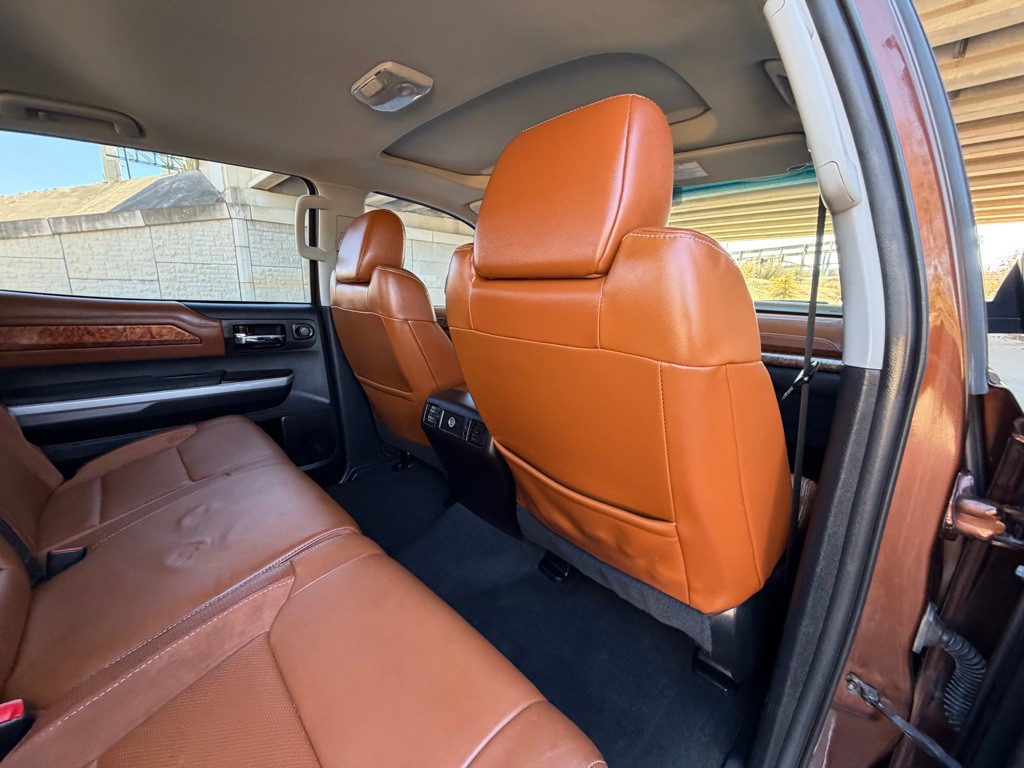 2014 Toyota Tundra Image 17