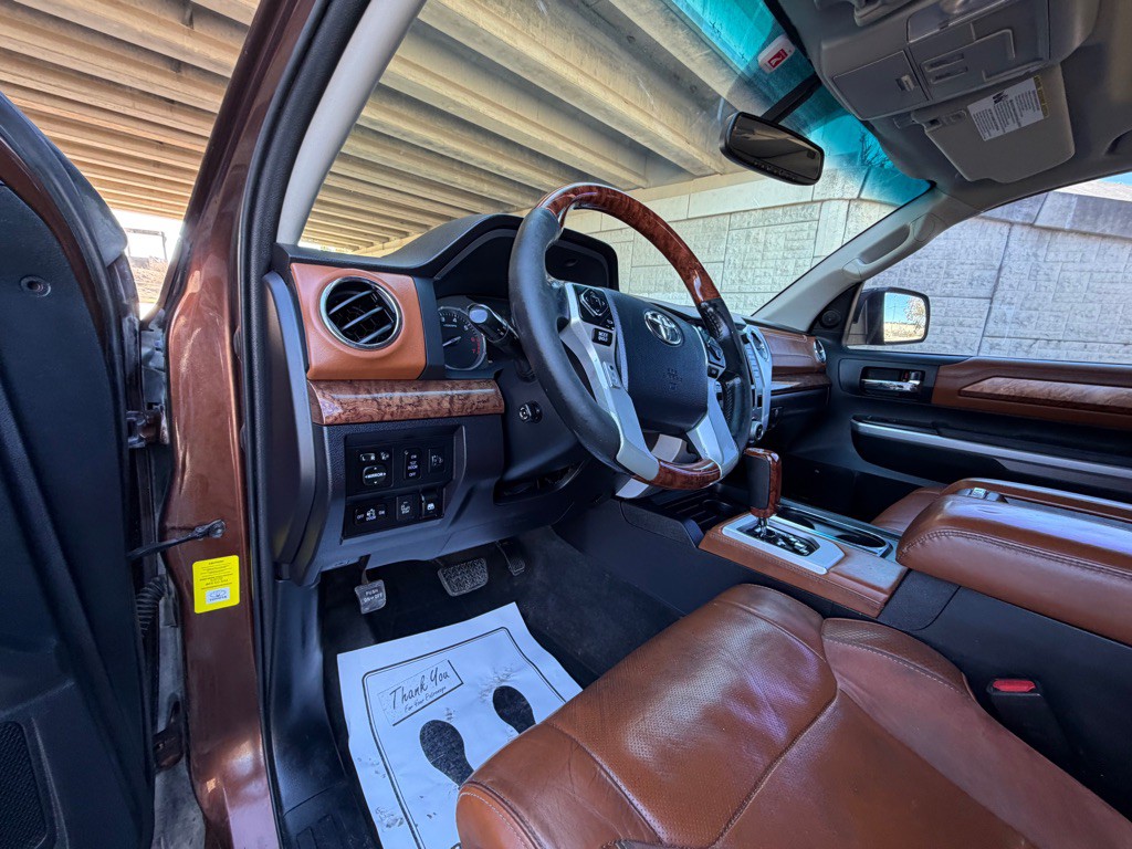 2014 Toyota Tundra Image 25