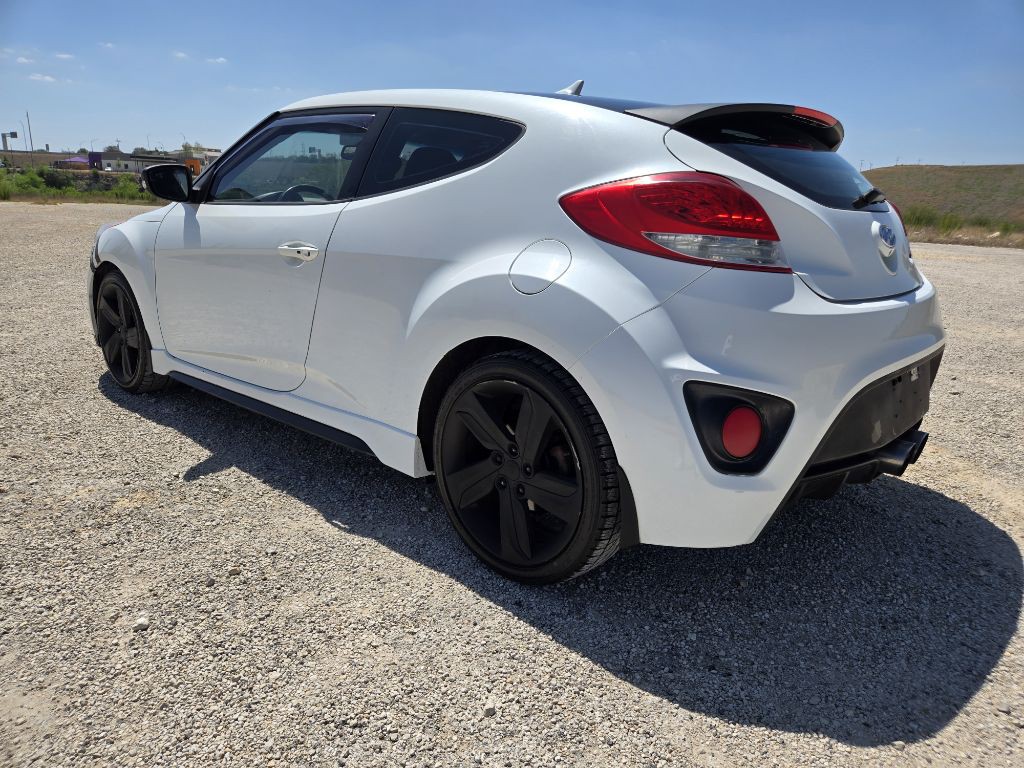 2014 Hyundai Veloster Image 12