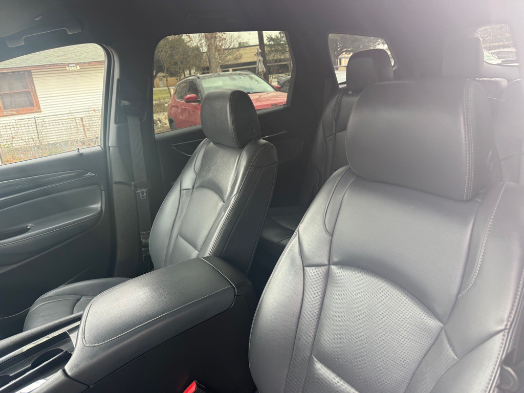 2023 Buick Enclave Image 11