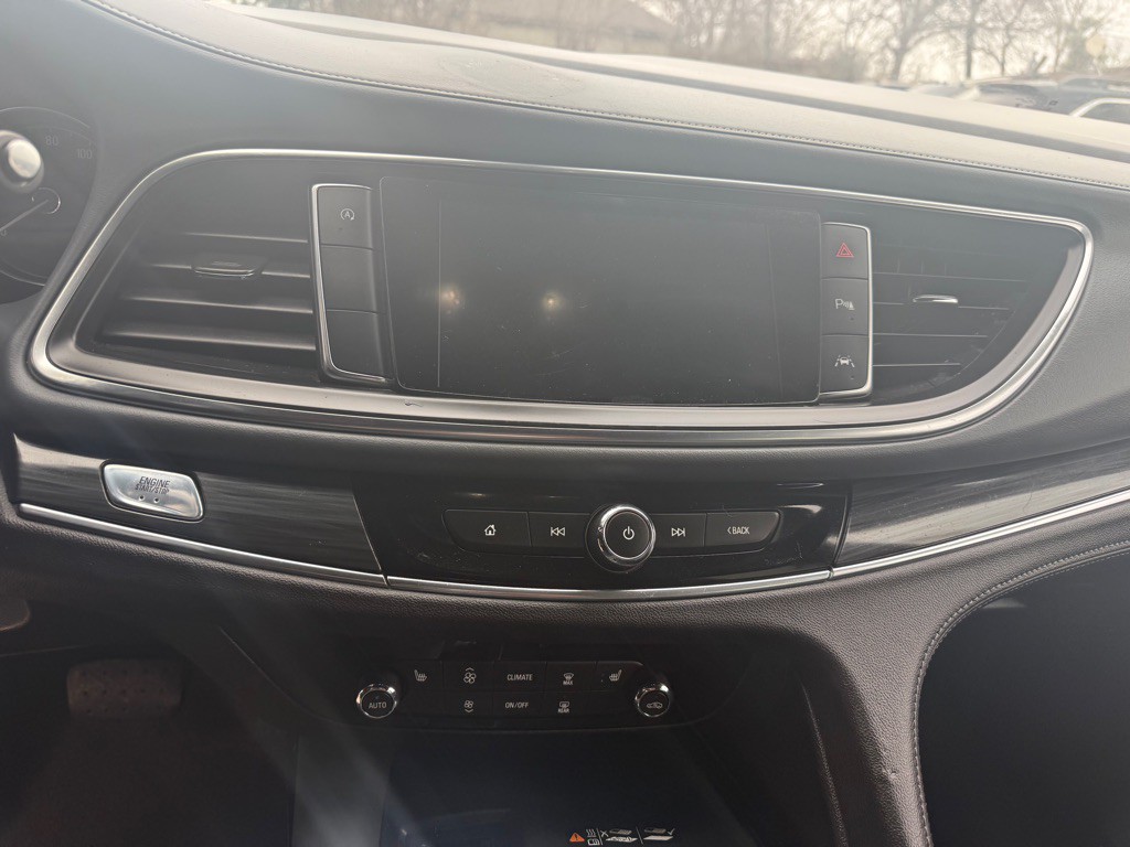 2023 Buick Enclave Image 13