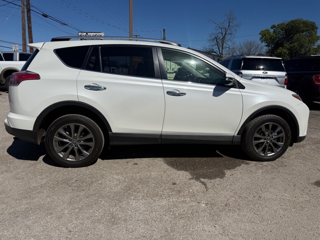 2018 Toyota Rav4 Image 7