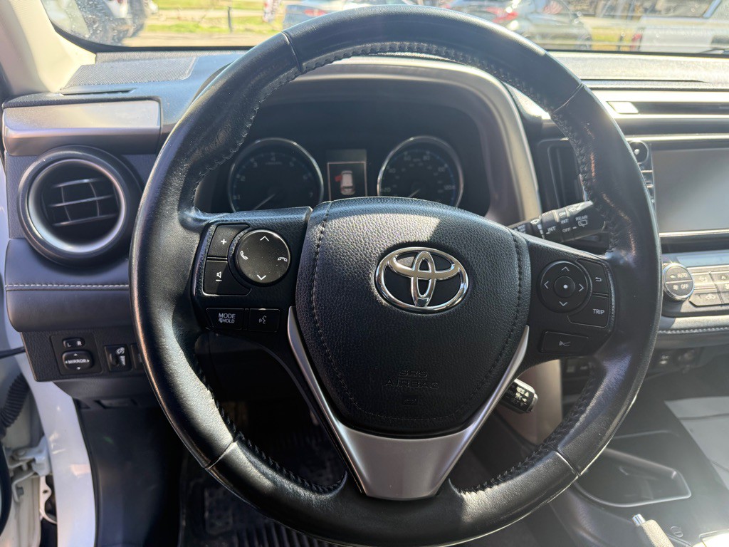 2018 Toyota Rav4 Image 11