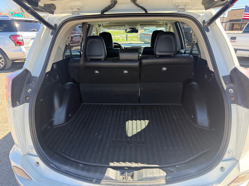 2018 Toyota Rav4 Image 20