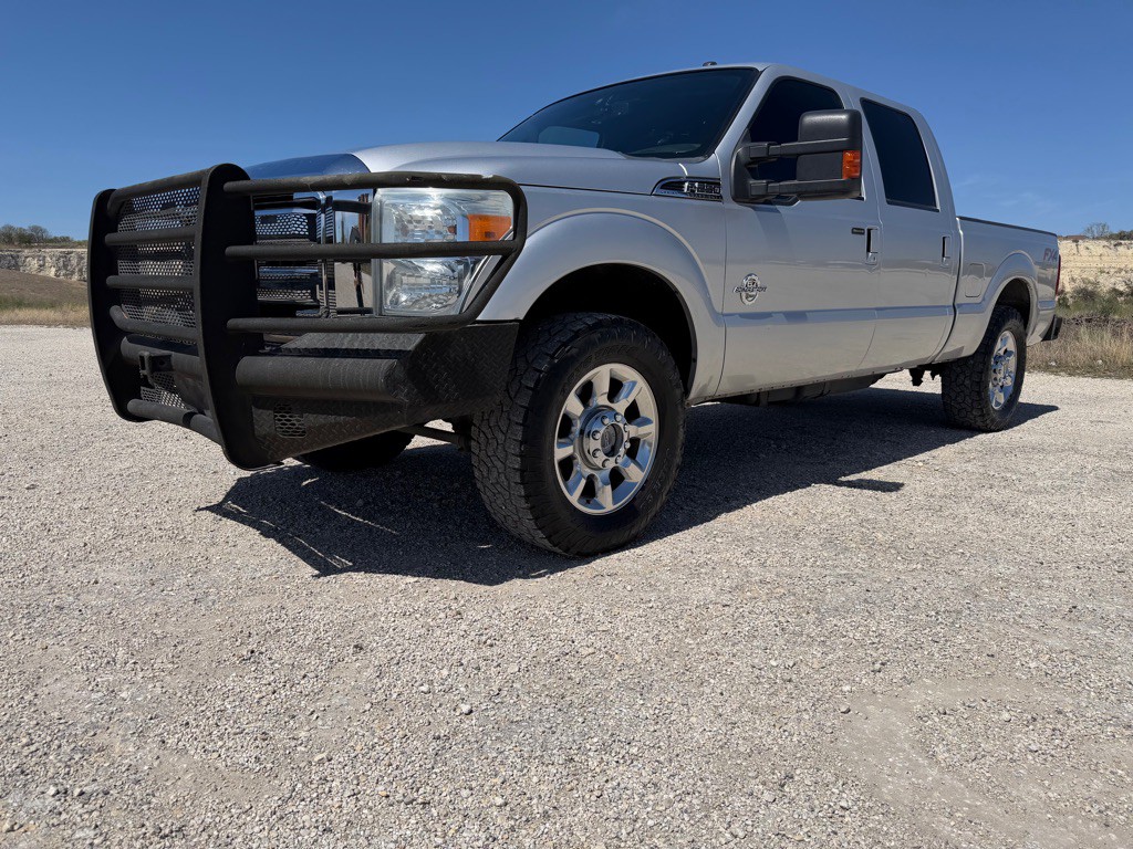 2016 Ford F-250 Image 2