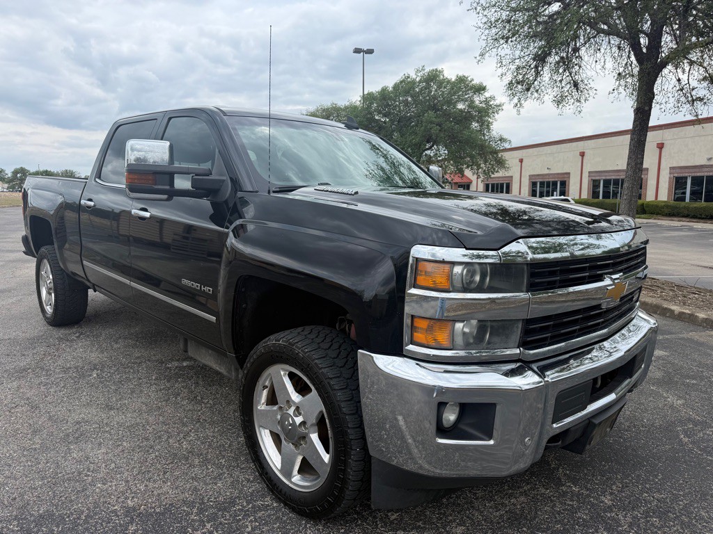 2015 Chevrolet Silverado 1500 Image 9