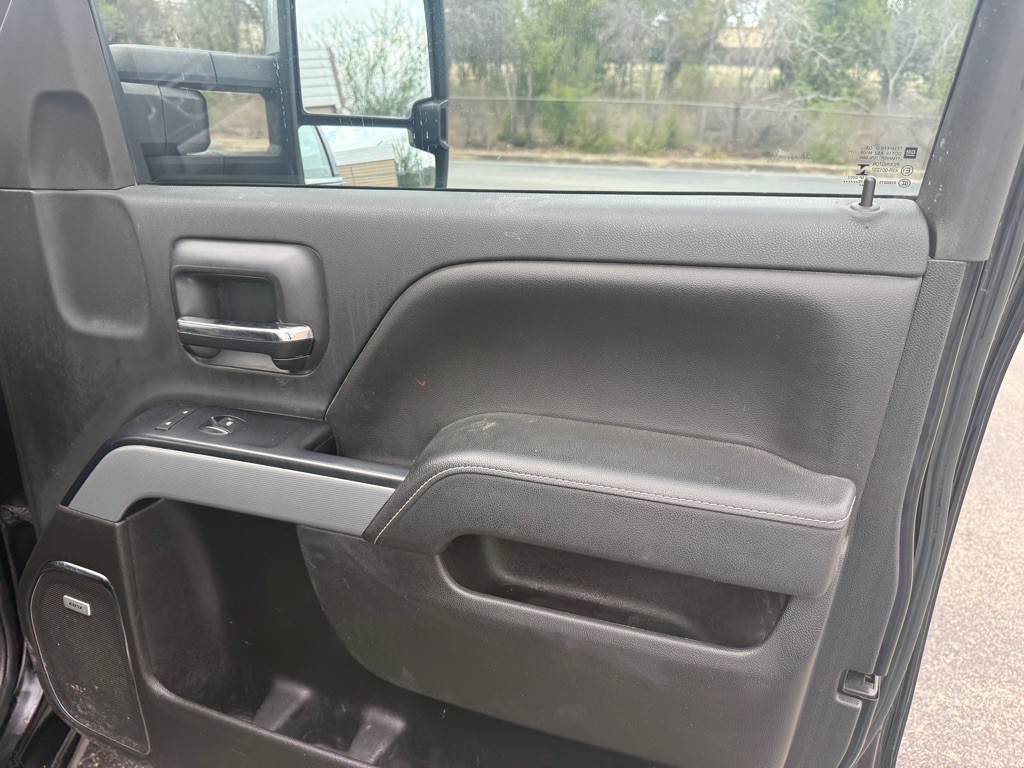 2015 Chevrolet Silverado 1500 Image 20