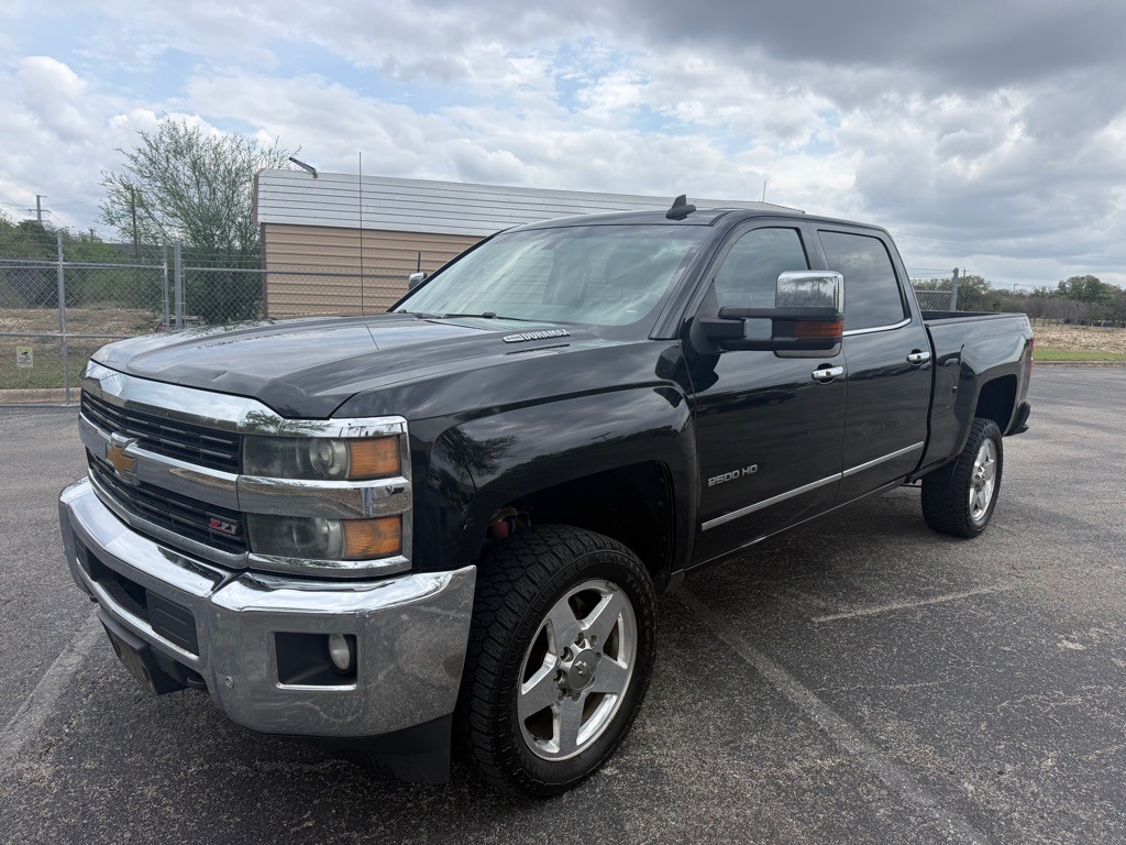2015 Chevrolet Silverado 1500 Image 1
