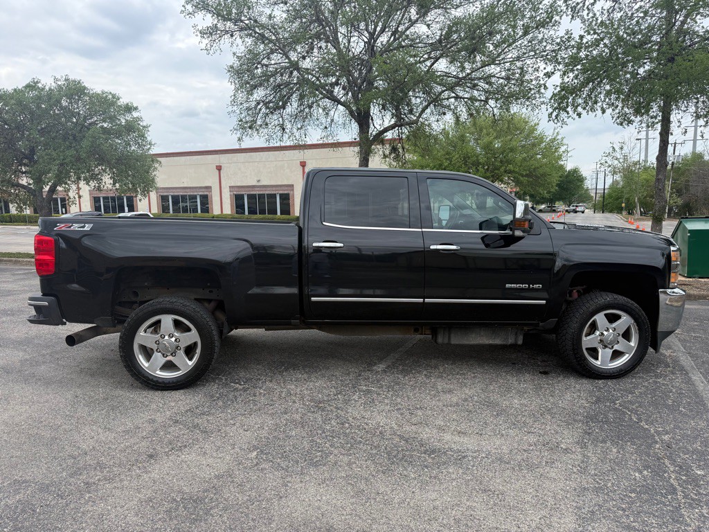 2015 Chevrolet Silverado 1500 Image 8