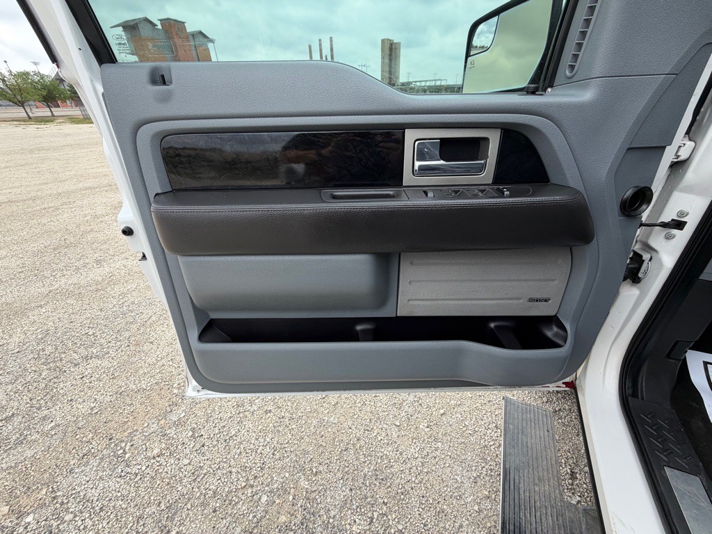 2012 Ford F-150 Image 23